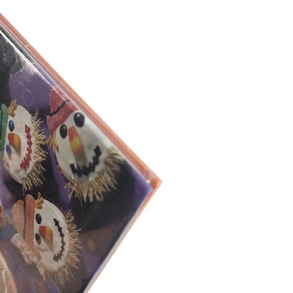 Frightfully Fun Halloween Cookbook Recipes Hardcover Wrapped Vintage NEW 2000 - Picture 6 of 6